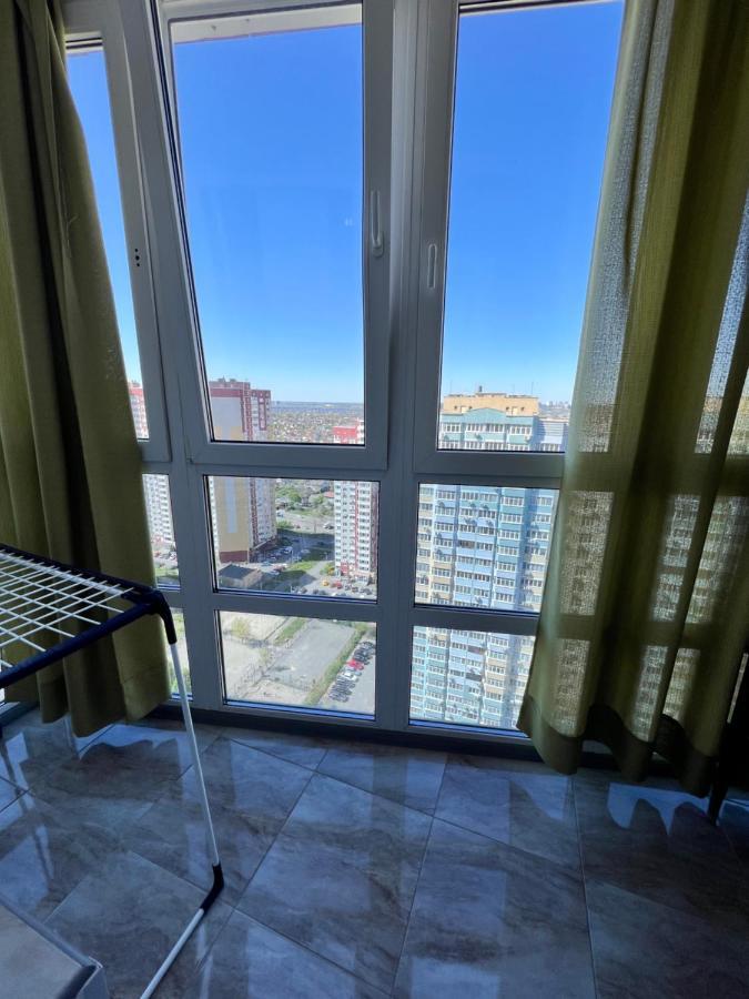 Уютная 1 Комнатная Квартира На Софии Русовой Apartment Kiev Ngoại thất bức ảnh